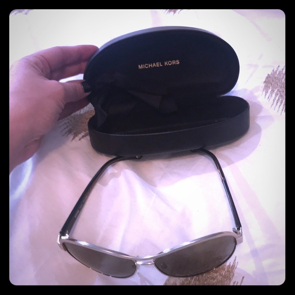 Sunglasses - Picture 1 of 3